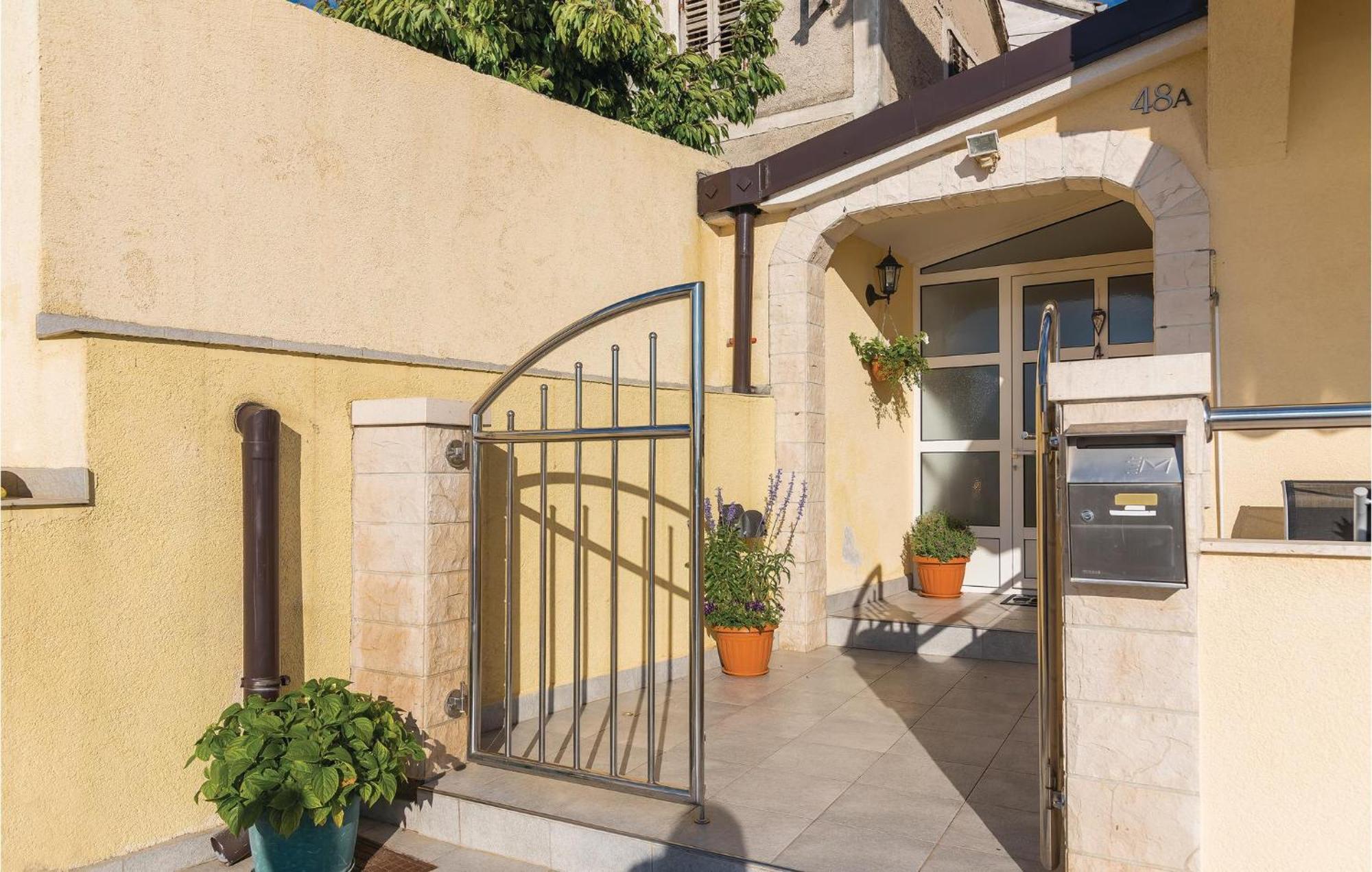 Nice Home In Sibenik With Kitchen Exterior photo